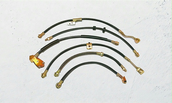 Leak Detection of Automotive Hose, Application of GripSeal Quick Seal Joint