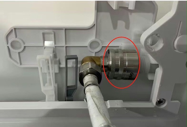 GripSealThreaded quick connector