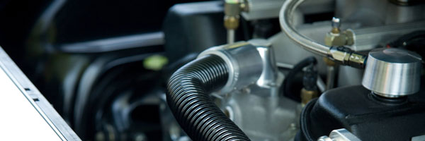 Engine cooling water pipe 